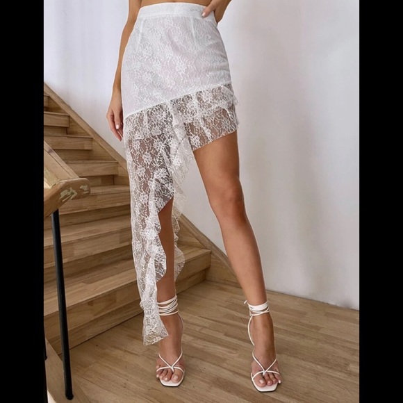 Asymmetrical Lace Skirt - Picture 1 of 4